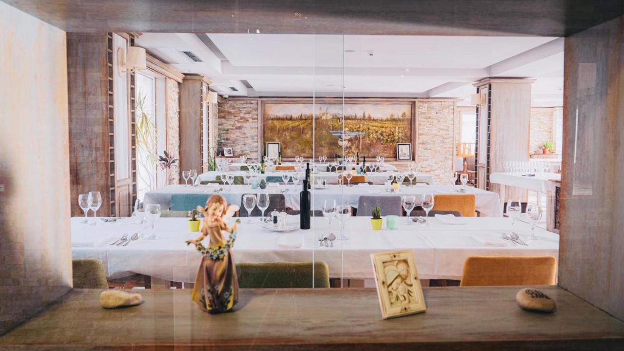 Wine Hotel Cesarica Međugorje Dış mekan fotoğraf