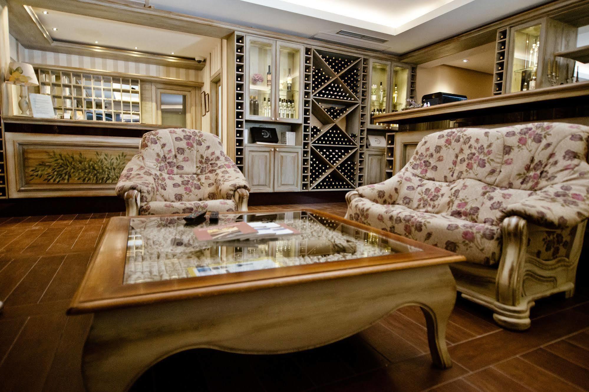 Wine Hotel Cesarica Međugorje Dış mekan fotoğraf